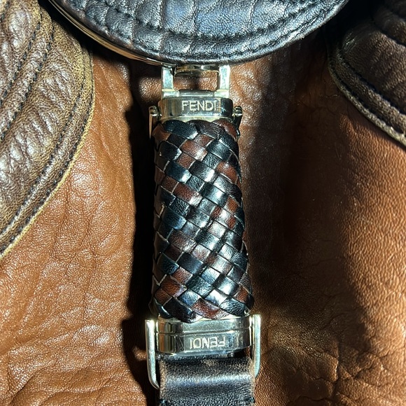 FENDI ALL LEATHER SPY BAG - Picture 2 of 16